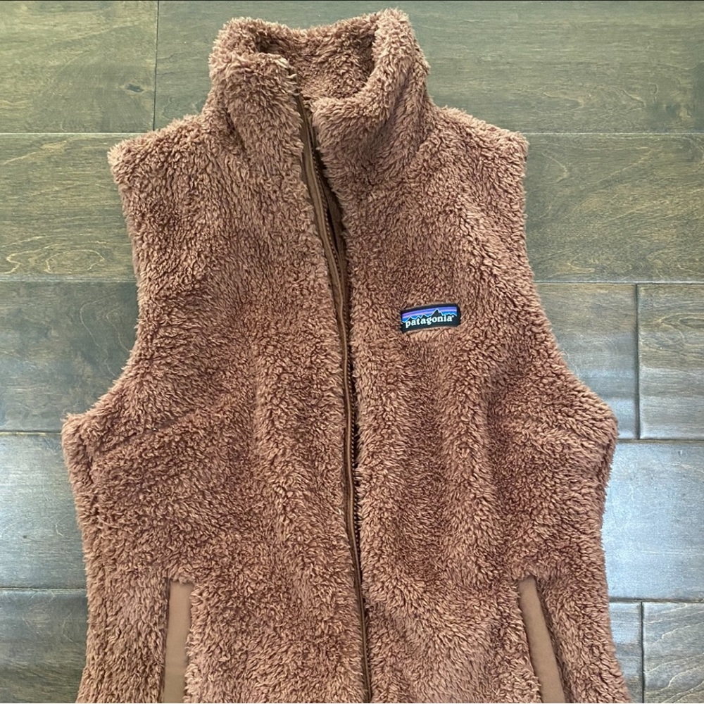 Women’s size medium Patagonia vest!